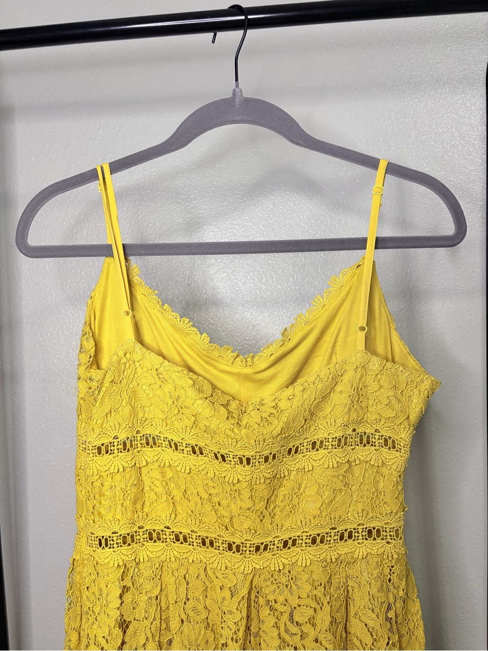 NSR Bright Yellow Lace Maxi Dress Size M - Picture 6 of 8
